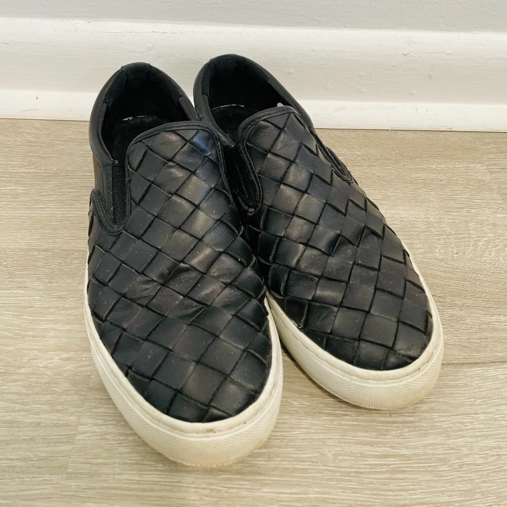 Marc Fisher Women's Black Shoes Size 8M
